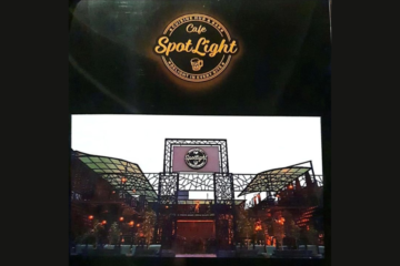 cafe spotlight lahore